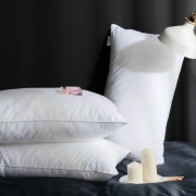 自然巢 轻柔枕 48*74cm 亲肤透气面料
